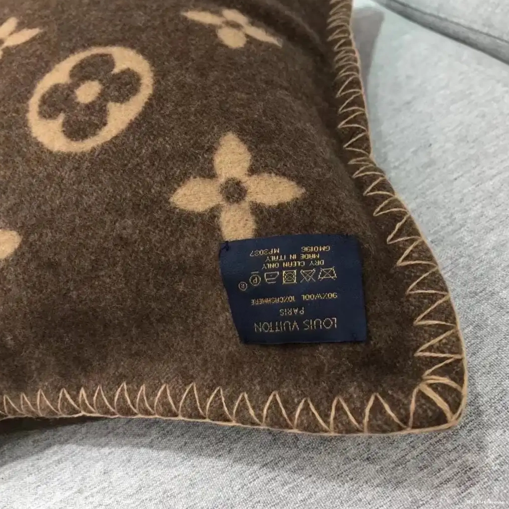 LV WOOL PILLOW THROW CUSTOM LETTERS 0514